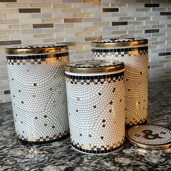 Anthropologie Copy Set - Picture 4 of 4